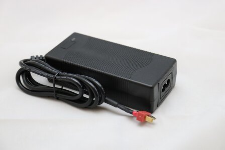 Lithium-ion charger 12,6V 3A